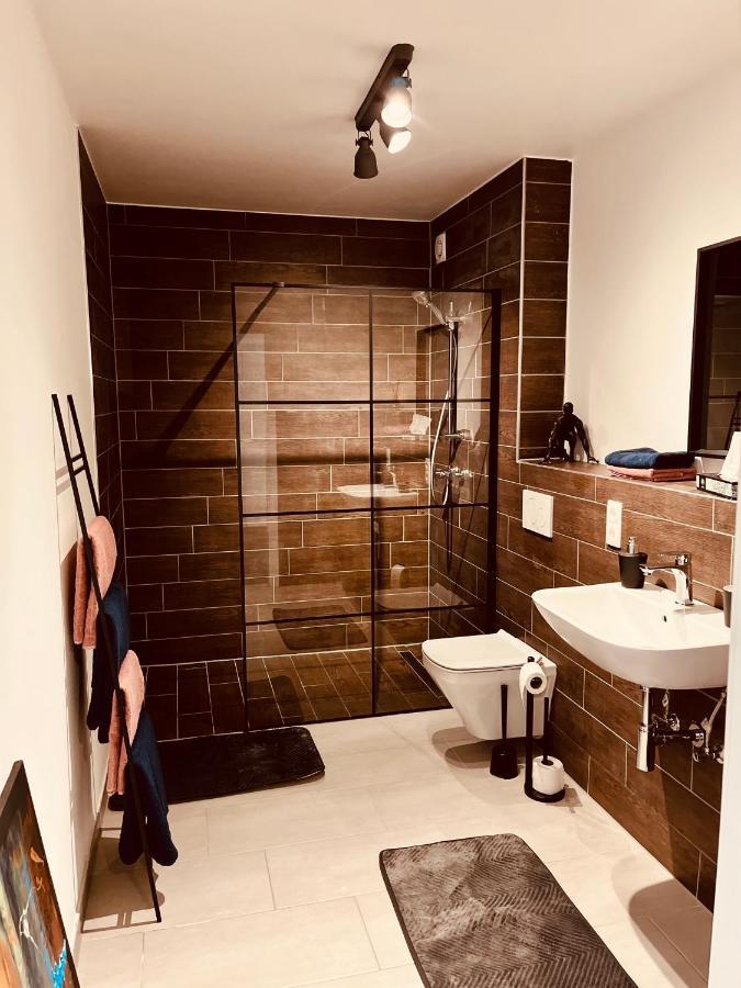 Better Living - Villa - Exklusiv Studio 76Qm Montabaur Ngoại thất bức ảnh